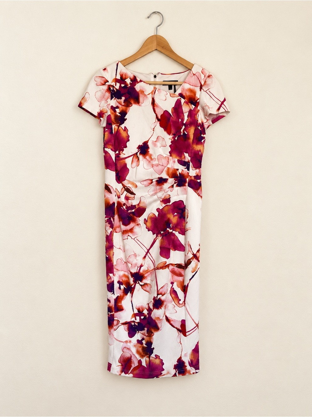 Donna Karan New York Floral Sheath Dress Size 4 Short Sleeve Fitted Pencil Midi